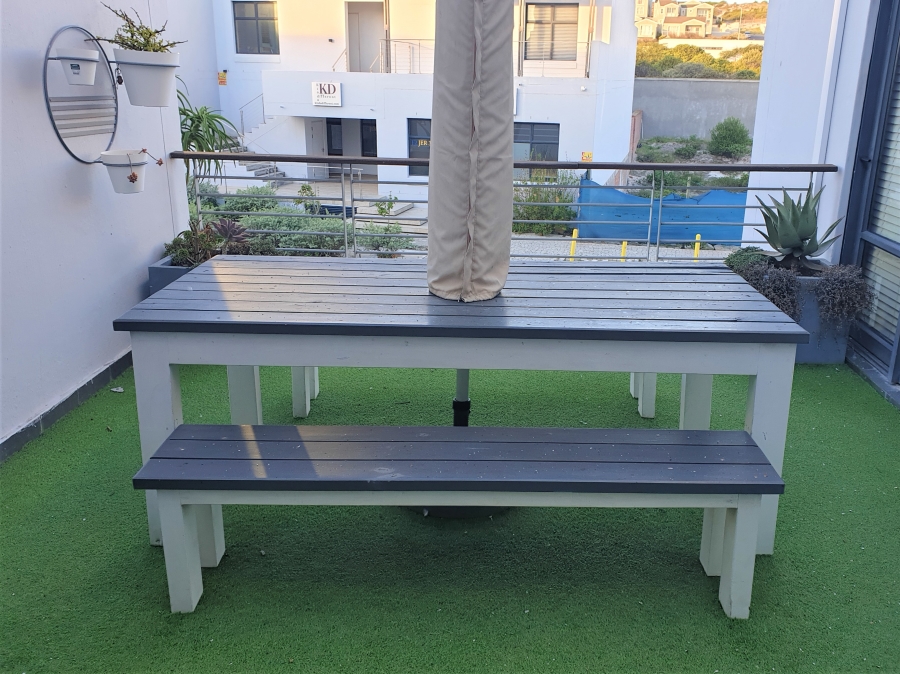 To Let 2 Bedroom Property for Rent in Big Bay Western Cape